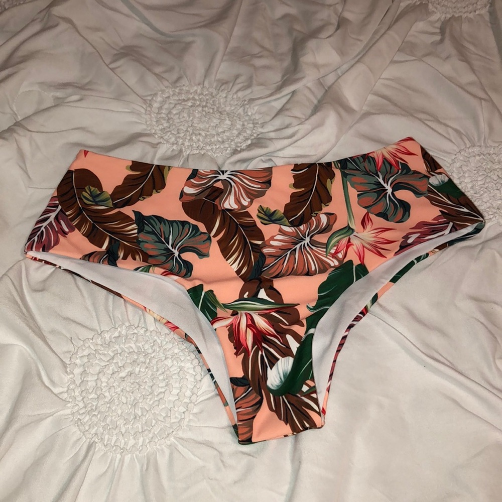 High waisted bottoms
